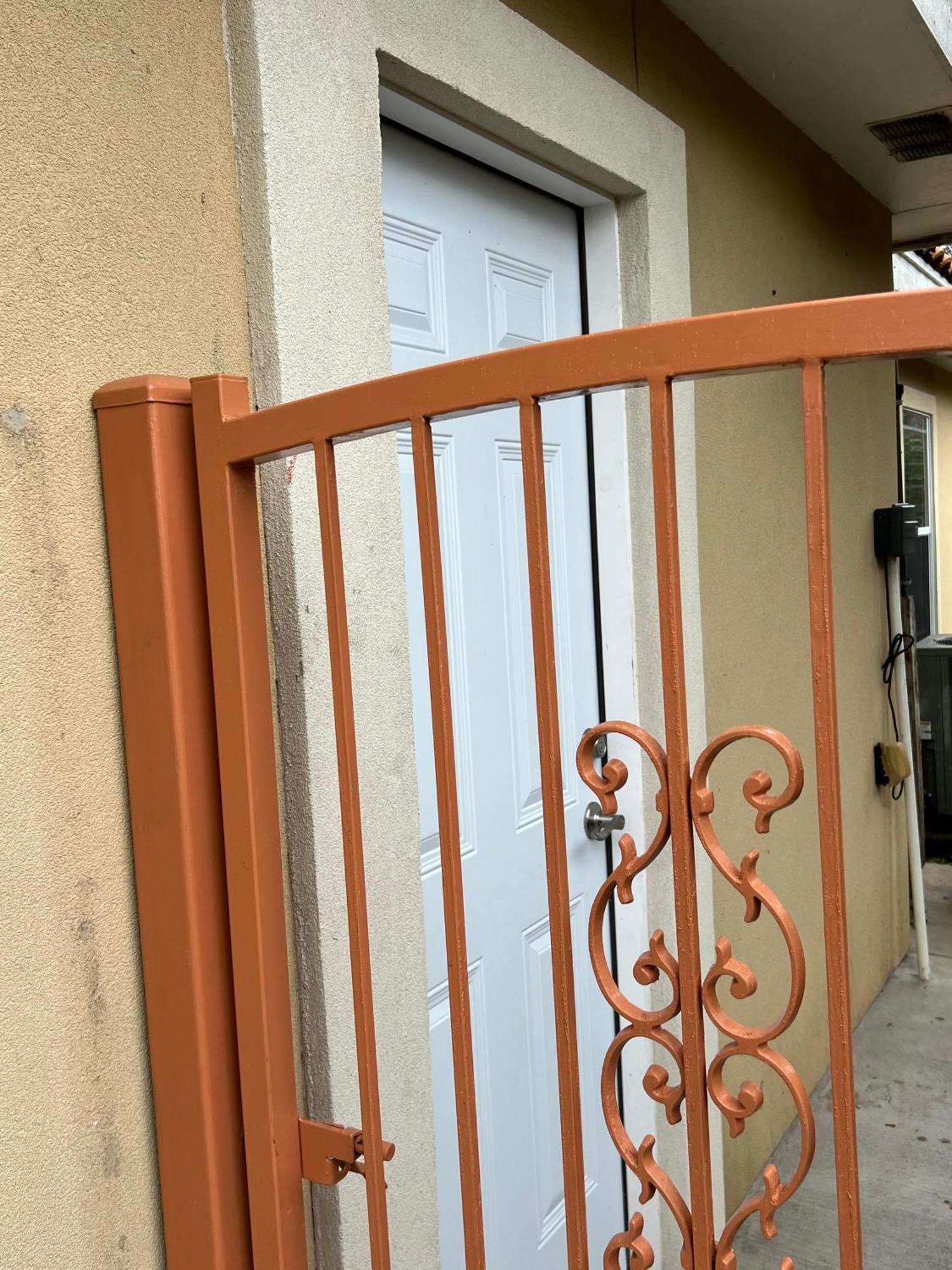 Habitacion Con Entrada Independiente Edinburg Ngoại thất bức ảnh