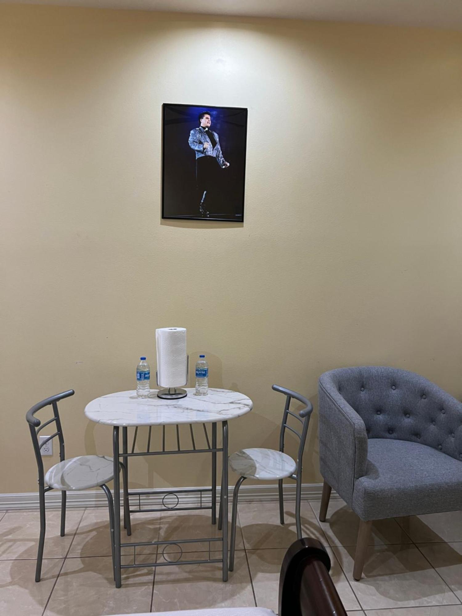 Habitacion Con Entrada Independiente Edinburg Ngoại thất bức ảnh